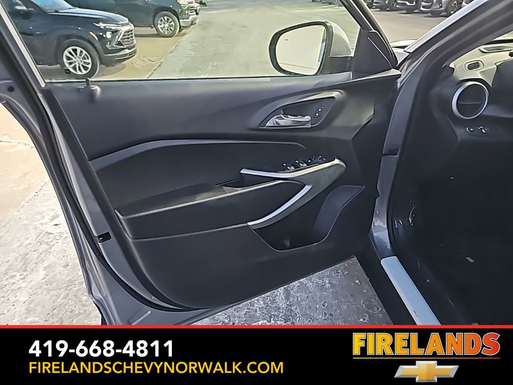 New 2026 Chevrolet Trax LS w/ LS Convenience Package image 27