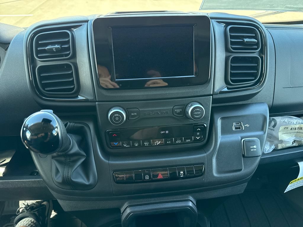 New 2027 RAM ProMaster 2500 w/ Convenience Group FWD image 15