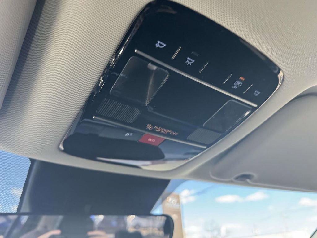 Used 2025 Hyundai Santa Fe SEL image 30