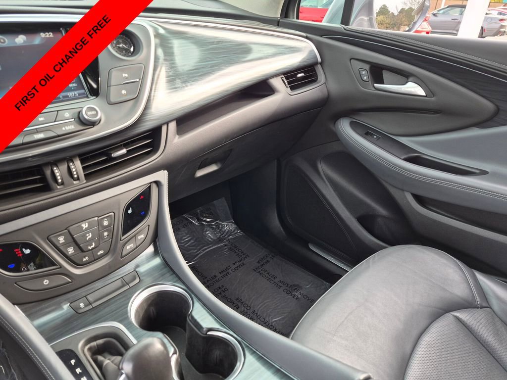 Used 2020 Buick Envision Essence w/ Experience Buick Package image 28
