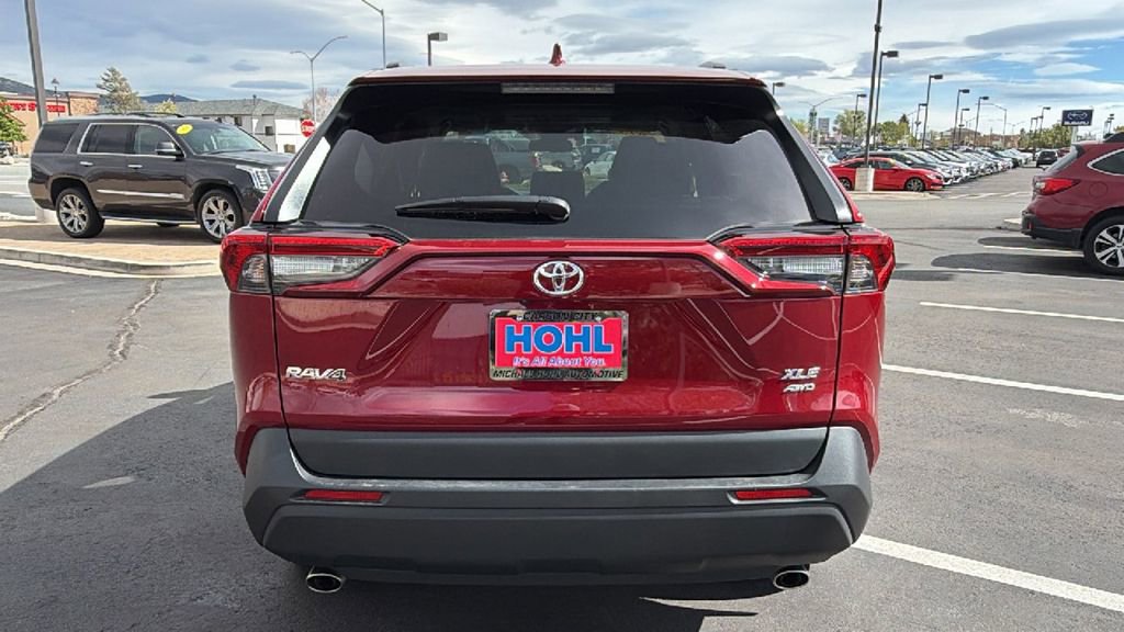 Used 2025 Toyota RAV4 XLE Premium w/ Weather Package image 4