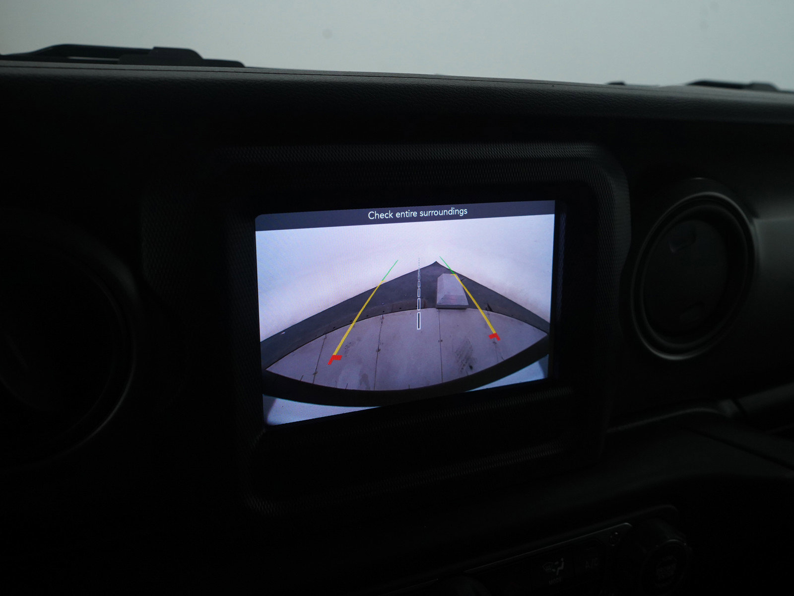 Used 2022 Jeep Wrangler Sport S image 17