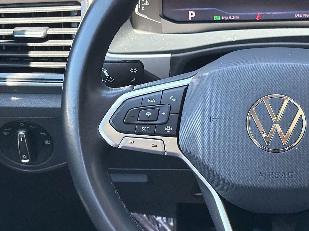 Used 2021 Volkswagen Atlas SEL AWD/4WD image 9