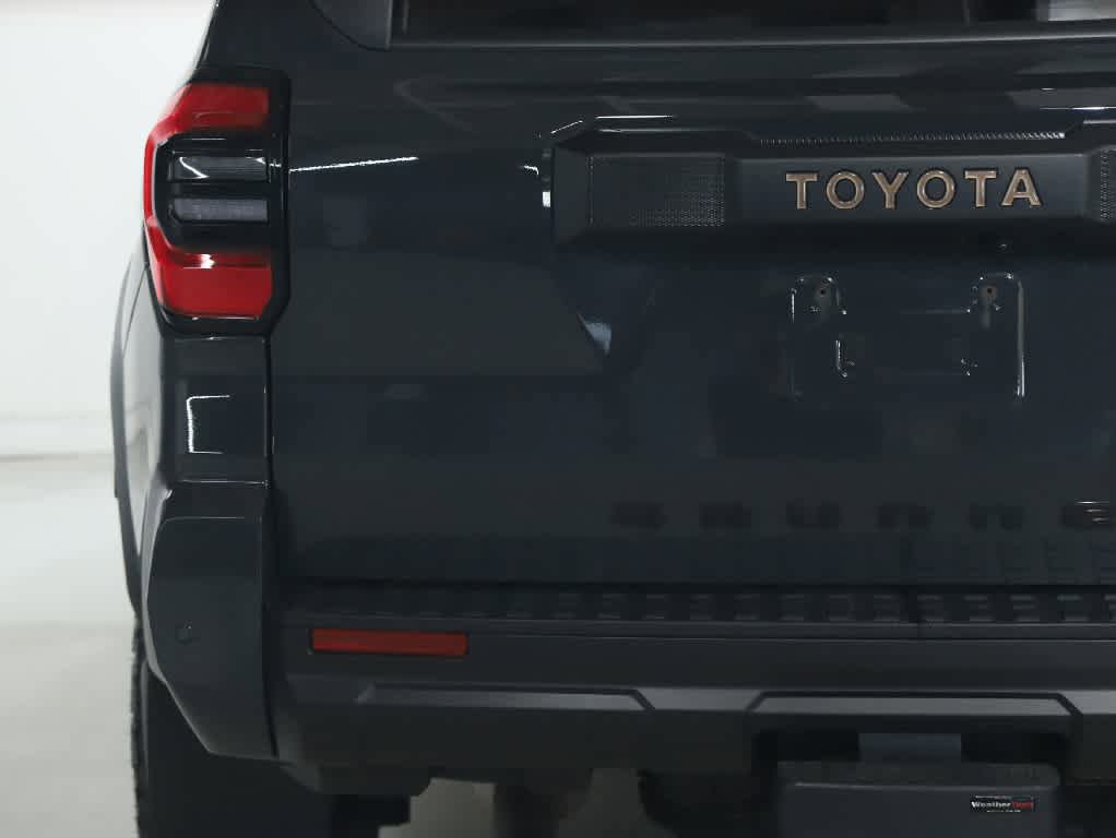 Used 2025 Toyota 4Runner TRD Off-Road Premium AWD/4WD image 45