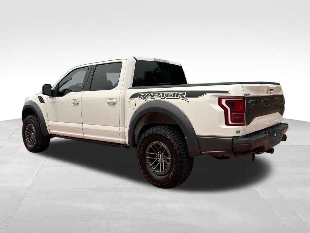 Used 2019 Ford F150 Raptor w/ Equipment Group 802A Luxury AWD/4WD image 6