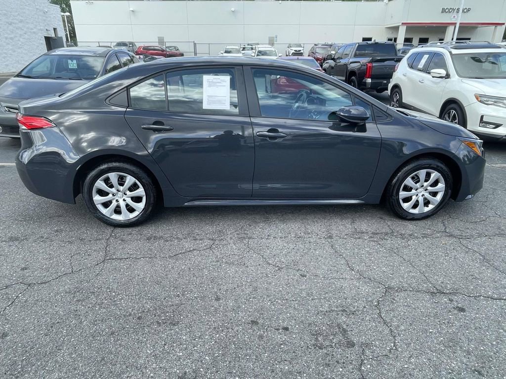 Used 2026 Toyota Corolla LE image 11
