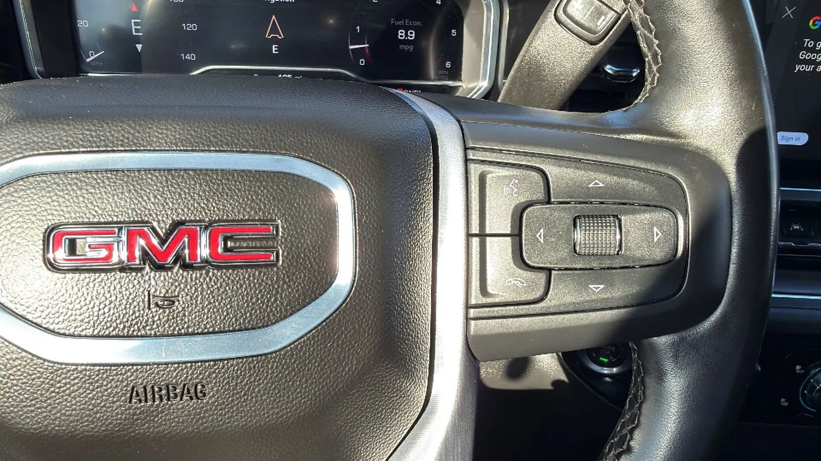Used 2025 GMC Sierra 1500 SLT RWD image 19