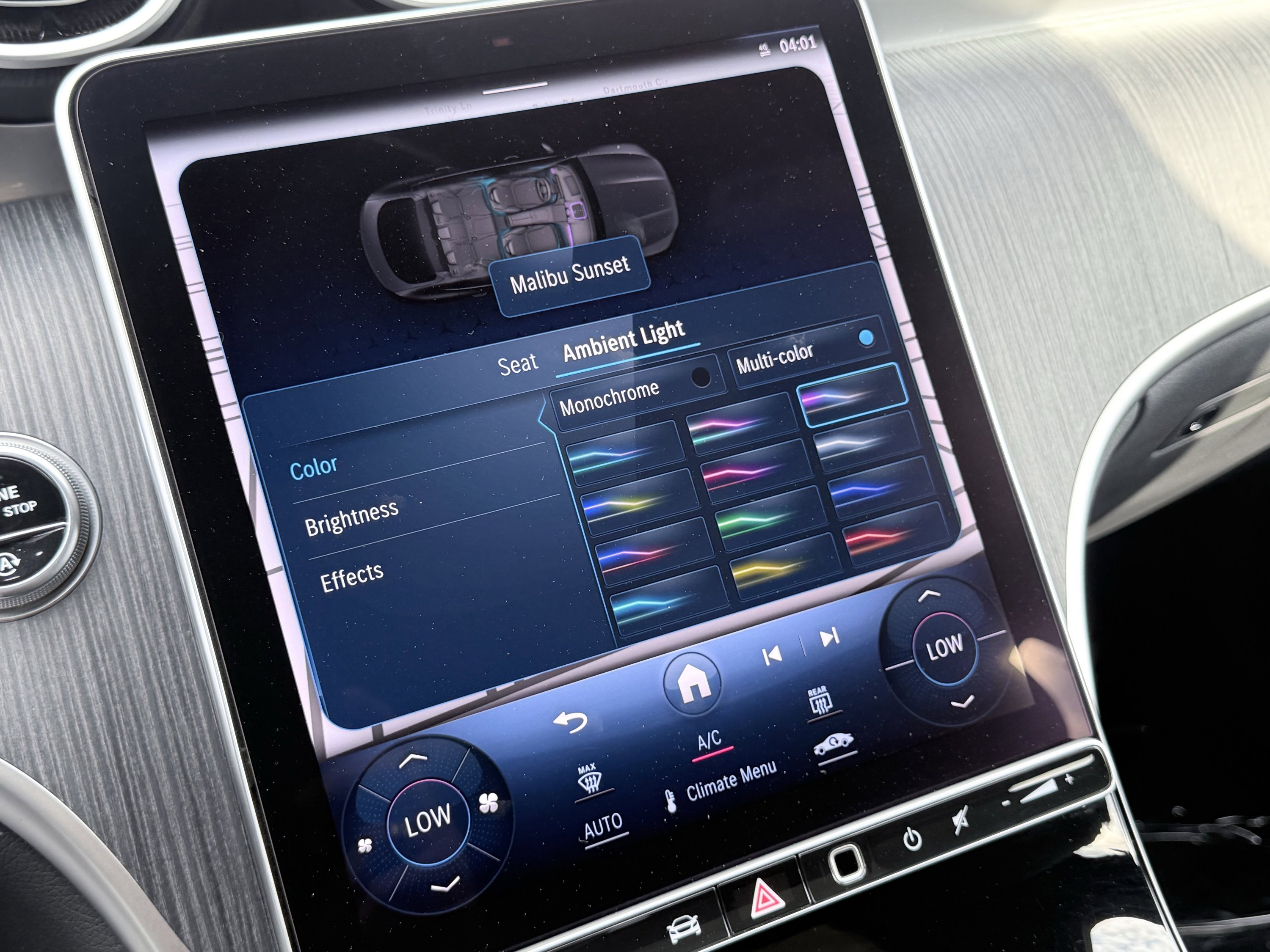 Used 2024 Mercedes-Benz GLC 300 4MATIC w/ AMG Line image 77