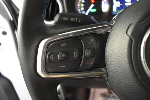 Used 2024 Jeep Wrangler High Altitude AWD/4WD image 16