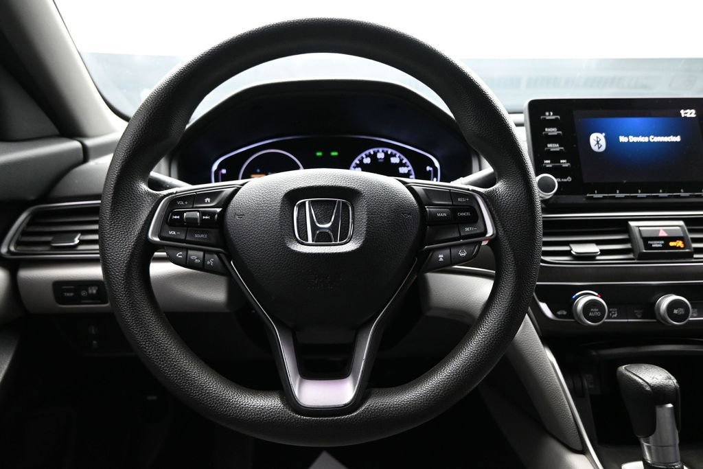Used 2018 Honda Accord LX image 14