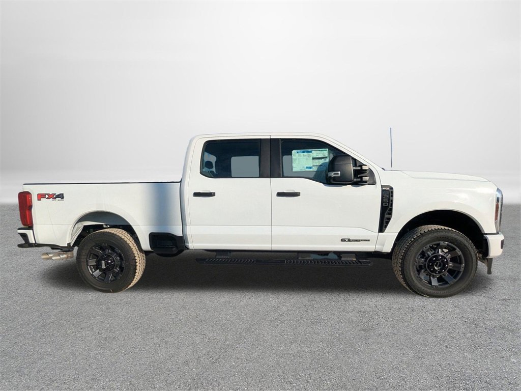 New 2026 Ford F250 XL image 2