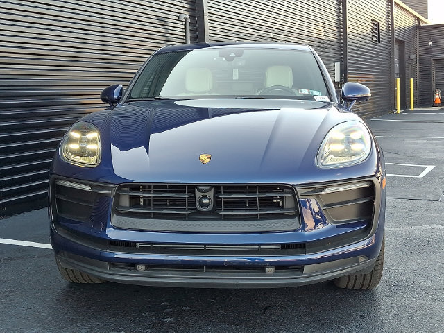 Certified 2026 Porsche Macan AWD/4WD image 10