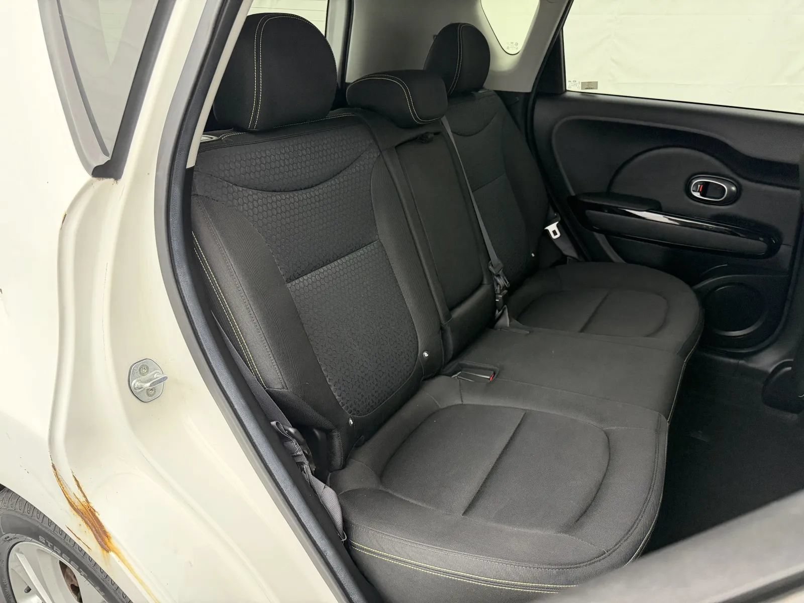 Used 2016 Kia Soul + w/ Audio Package FWD image 25