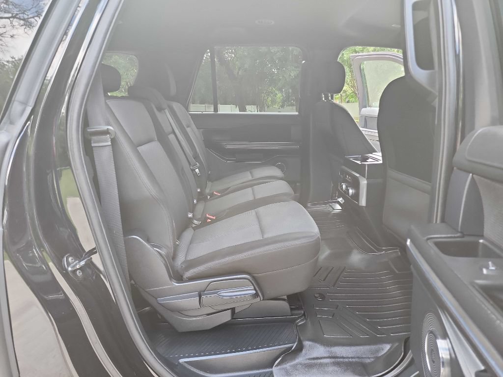 Used 2020 Ford Expedition Max XLT RWD image 38