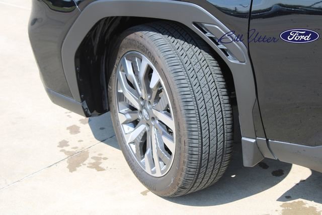 Used 2025 Subaru Forester Touring w/ Popular Package - Touring AWD/4WD image 9