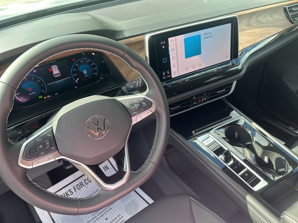 New 2026 Volkswagen Atlas SE image 17