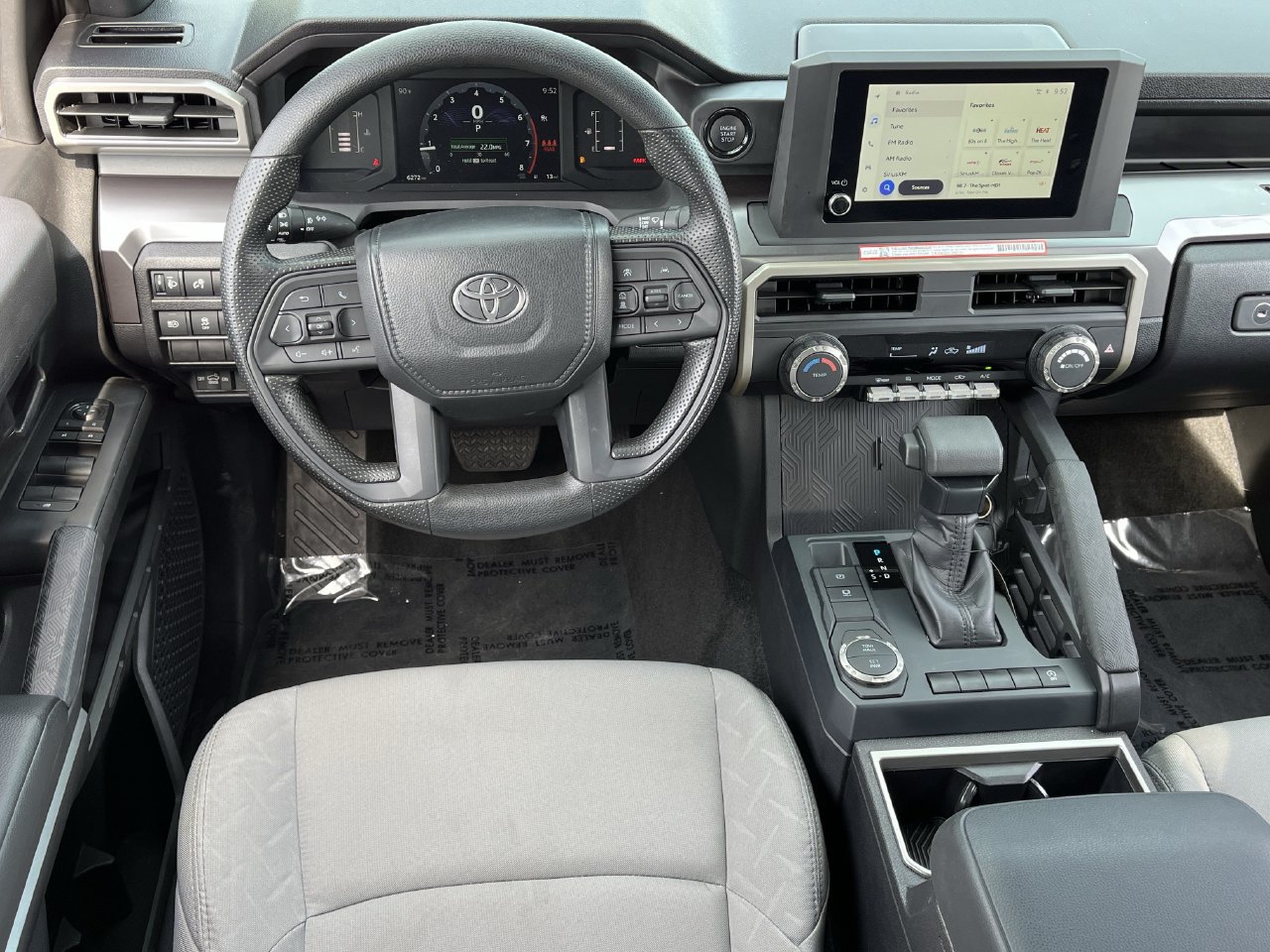 Used 2025 Toyota Tacoma SR5 RWD image 10