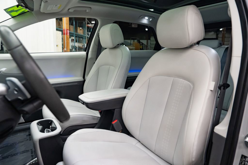 Used 2024 Hyundai Ioniq 5 Limited image 24