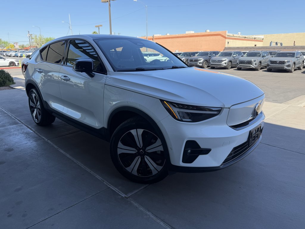 Used 2023 Volvo C40 P8 Recharge Plus w/ Protection Package Premier image 6
