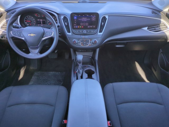 Used 2024 Chevrolet Malibu LT image 15