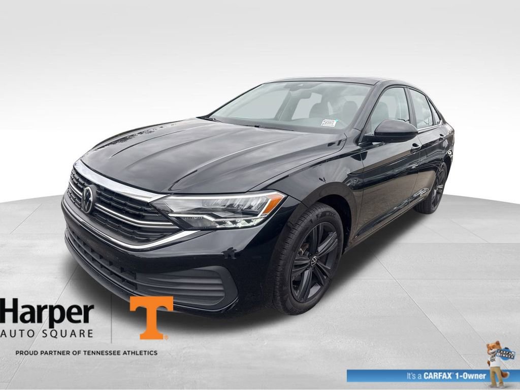 Used 2024 Volkswagen Jetta SE w/ Panoramic Sunroof Package