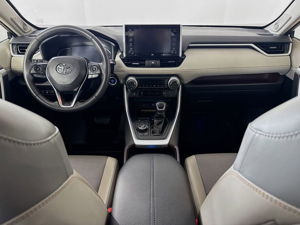 Certified 2019 Toyota RAV4 Limited w/ Advanced Technology Package image 13