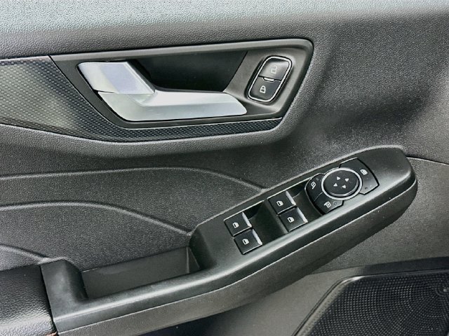 Used 2023 Ford Escape ST-Line w/ Tech Pack #1 AWD/4WD image 23