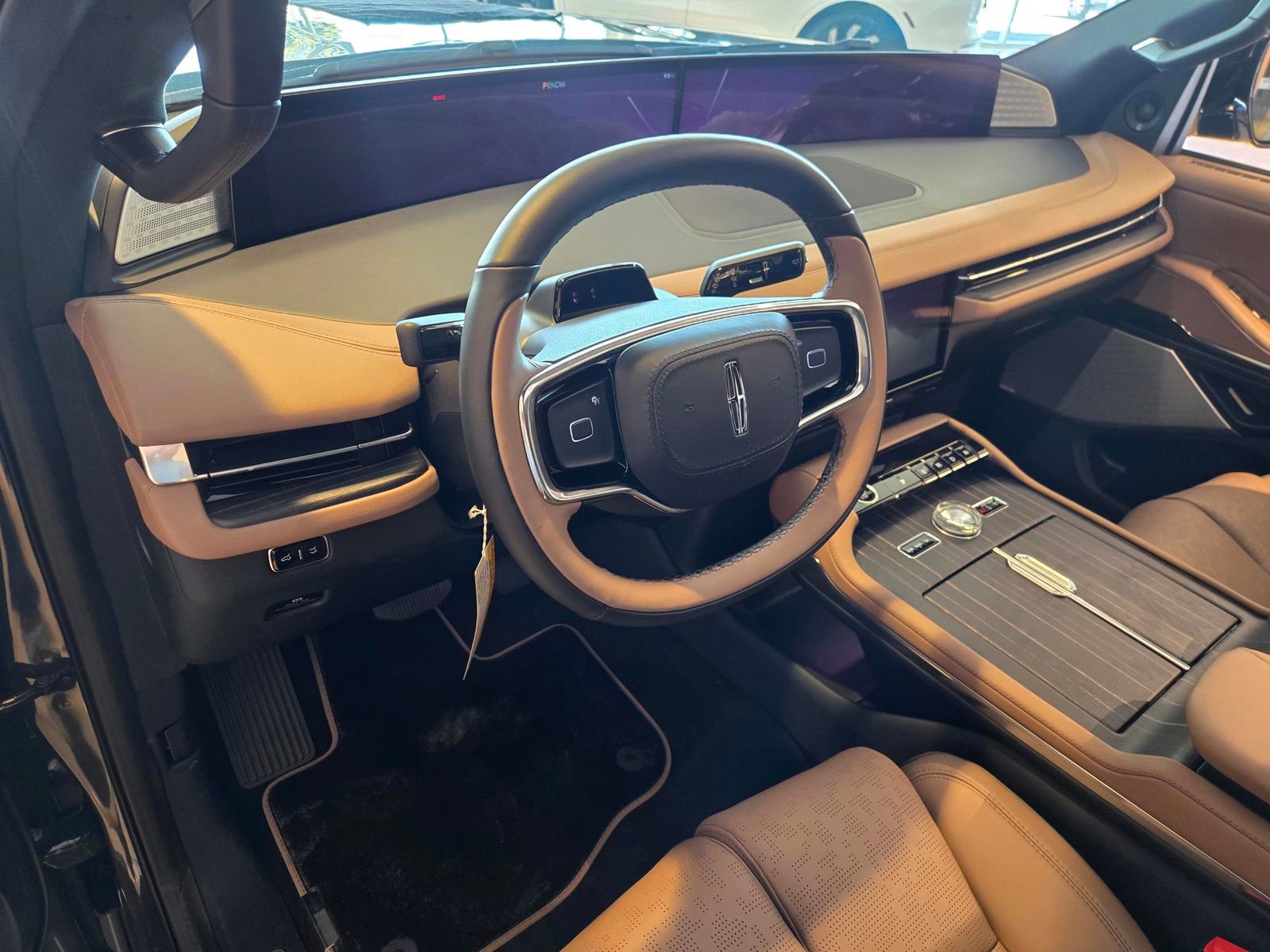 New 2026 Lincoln Navigator L Black Label image 10