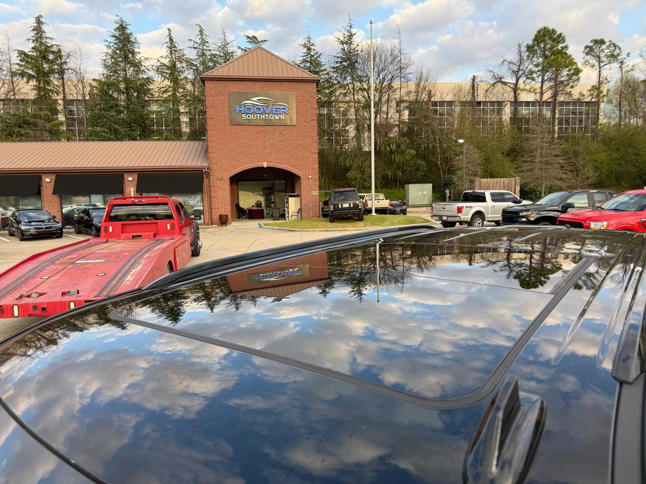 Used 2023 Cadillac Escalade V image 8