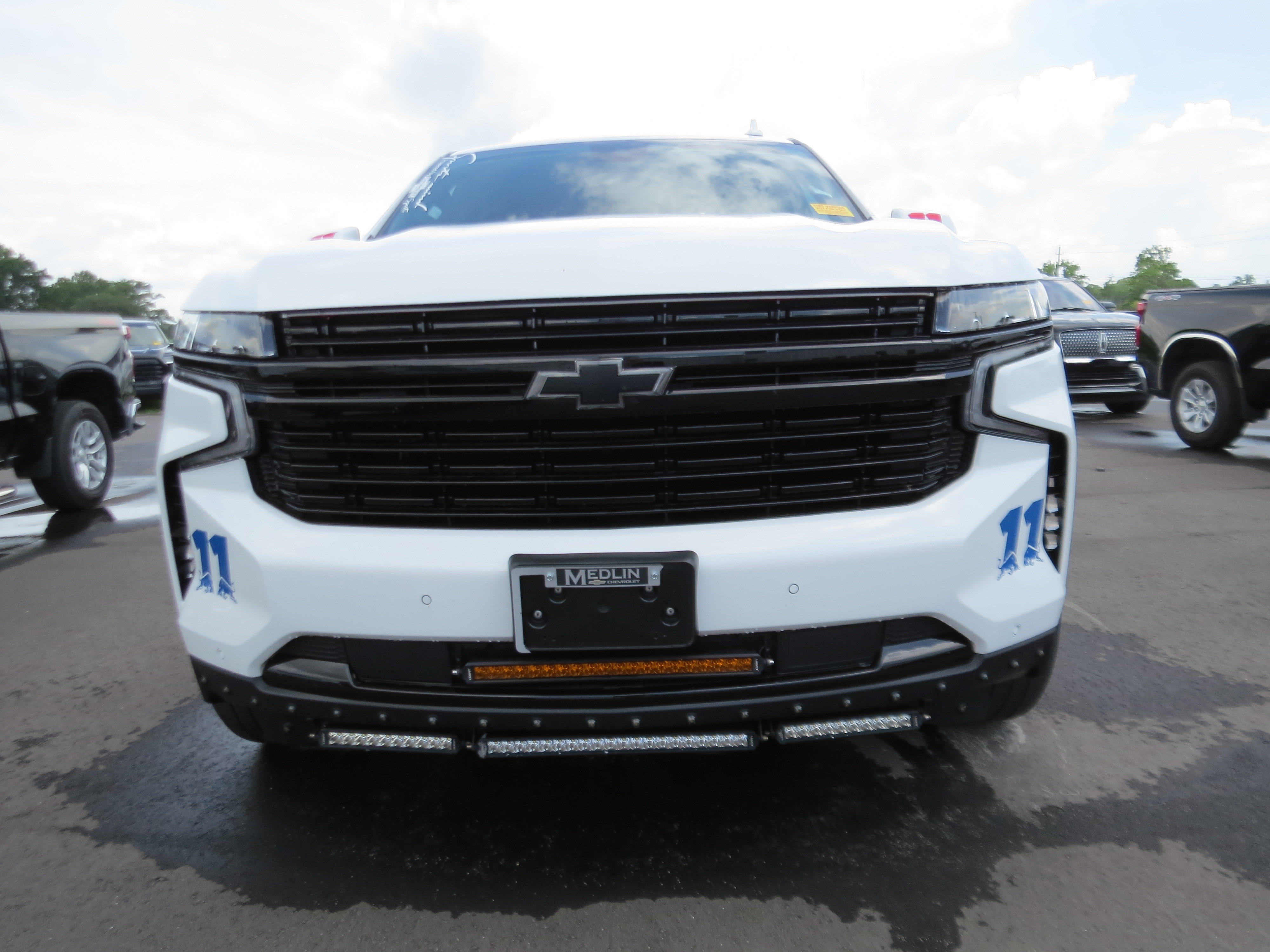 Used 2023 Chevrolet Tahoe RST AWD/4WD image 3