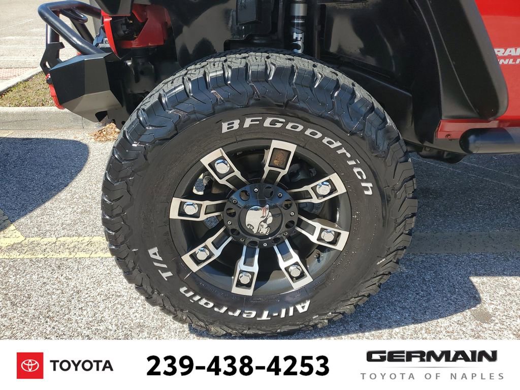 Used 2012 Jeep Wrangler Unlimited Rubicon w/ Dual Top Group image 13