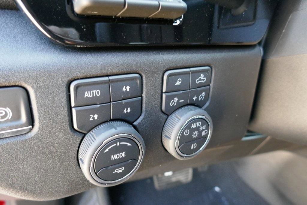 New 2026 Chevrolet Silverado 1500 High Country image 18