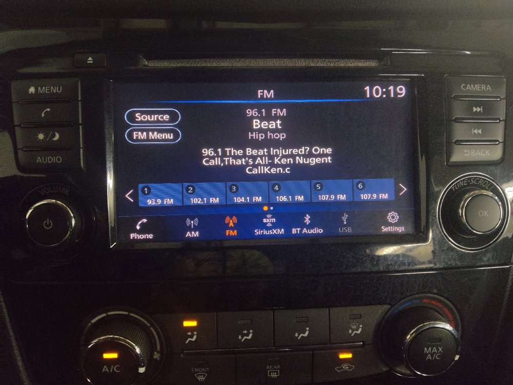 Used 2019 Nissan Rogue Sport S FWD image 25