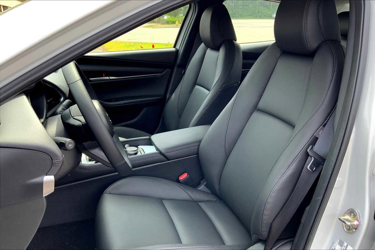 New 2025 MAZDA MAZDA3 s image 13