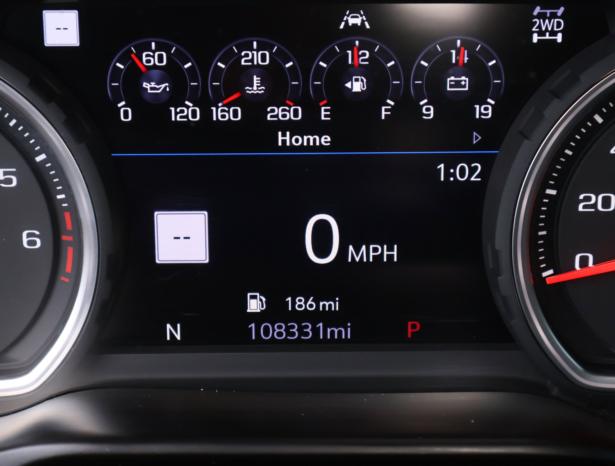 Used 2019 Chevrolet Silverado 1500 High Country w/ Technology Package image 3