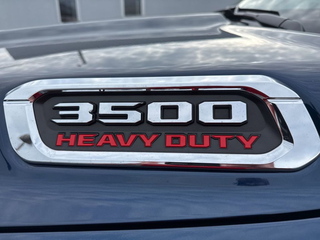 Used 2024 RAM 3500 Limited image 3