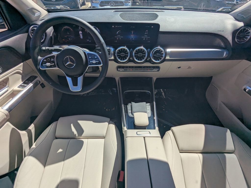 Certified 2023 Mercedes-Benz GLB 250 image 2