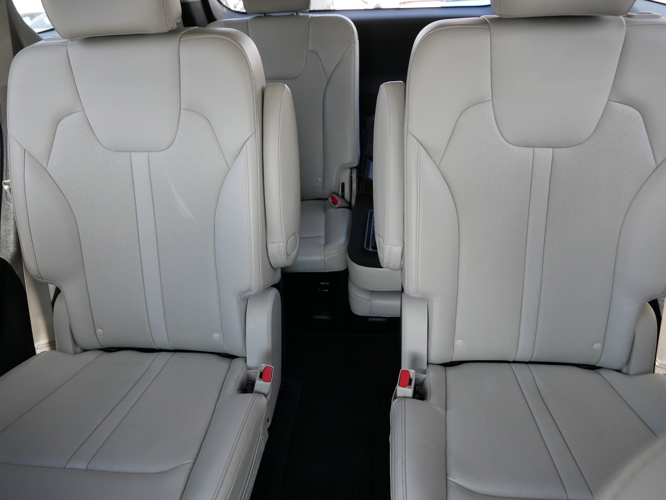 Certified 2023 Kia Sorento SX AWD/4WD image 13