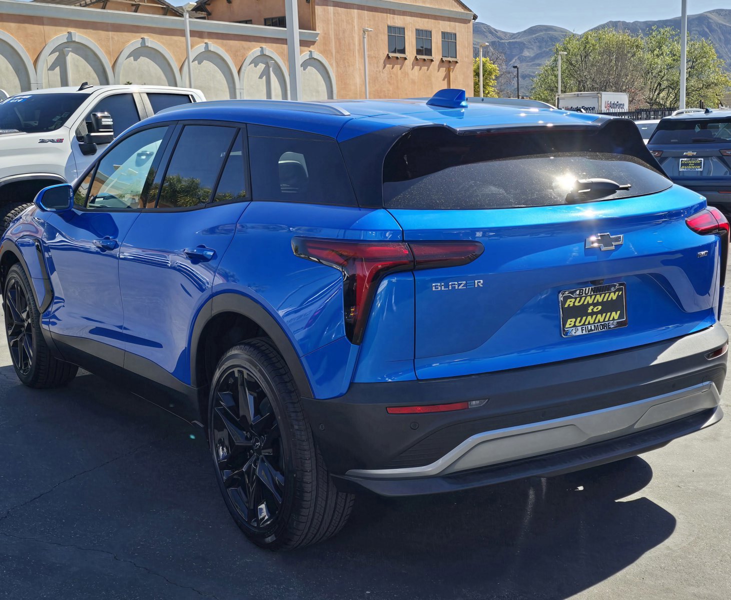 Used 2025 Chevrolet Blazer EV LT w/ Super Cruise Package image 7