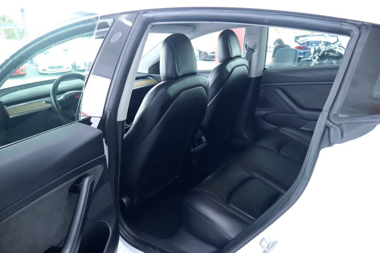 Used 2019 Tesla Model 3 Standard Range Plus RWD image 27