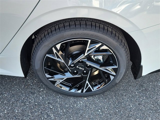 New 2026 Kia K5 GT-Line image 37