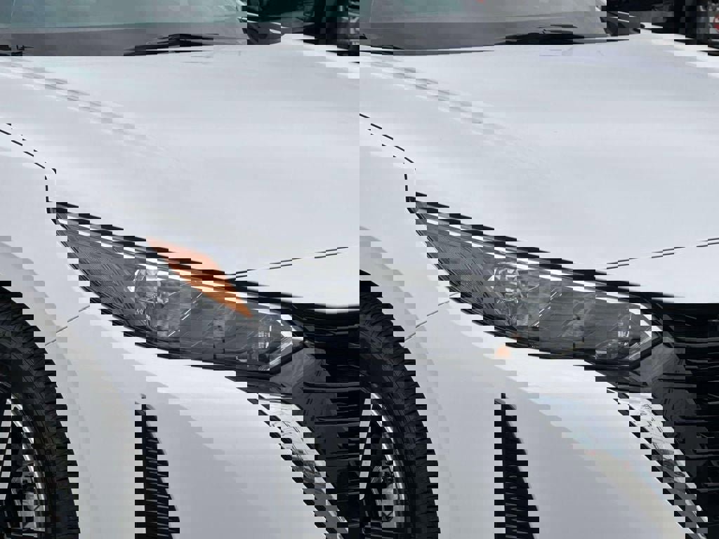 Used 2024 Nissan Sentra SV w/ Trunk Package FWD image 8