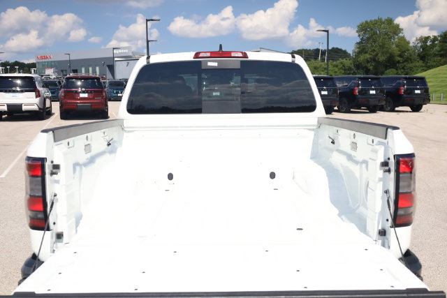 Used 2025 Nissan Frontier S AWD/4WD image 25