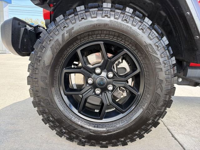 Used 2024 Jeep Wrangler Unlimited AWD/4WD image 12