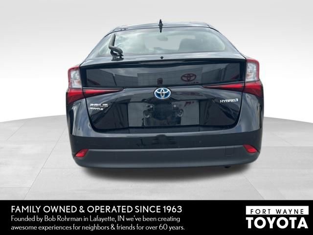 Used 2020 Toyota Prius LE image 4
