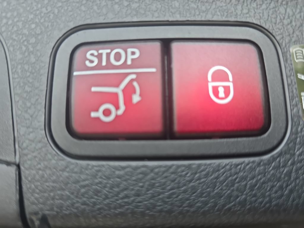 Certified 2026 Mercedes-Benz GLE 350 4MATIC image 14