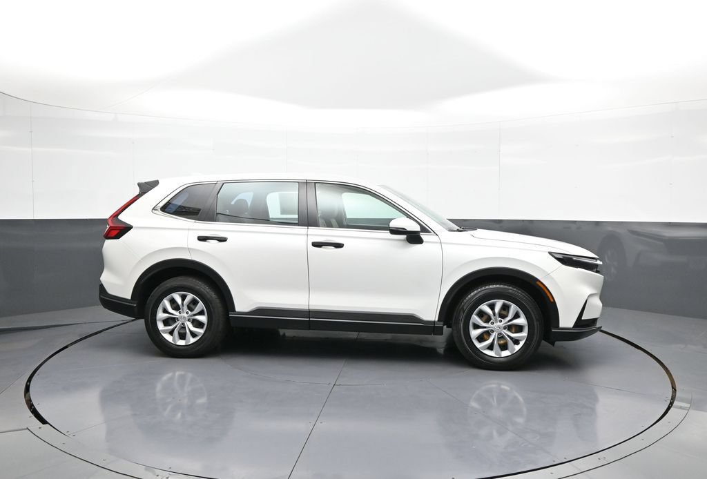 Certified 2023 Honda CR-V LX image 5