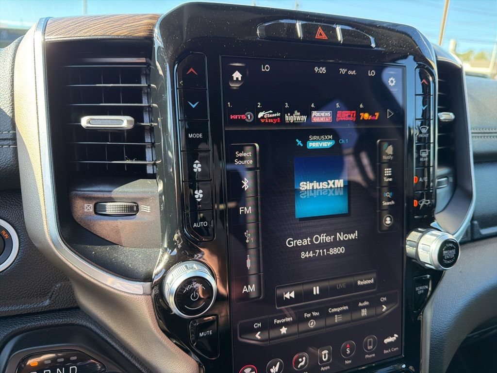 Used 2019 RAM 1500 Laramie AWD/4WD image 43