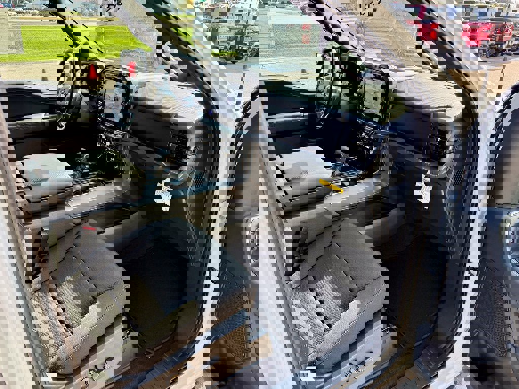 New 2025 Ford F150 XLT w/ Equipment Group 302A MID image 16