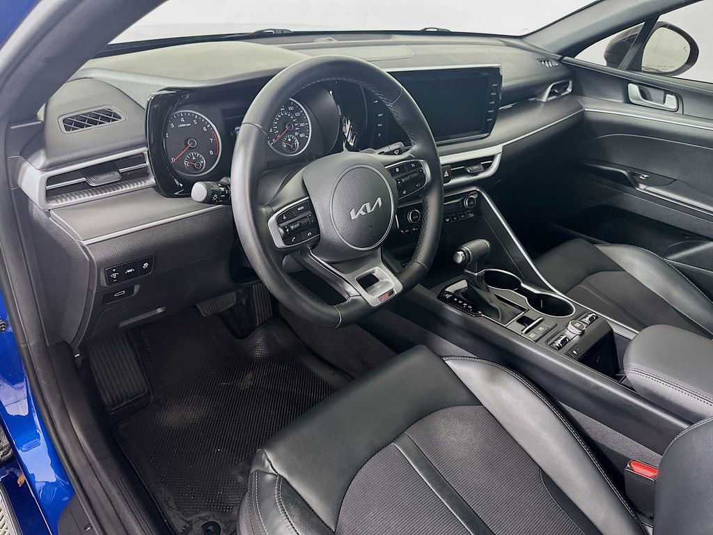 Used 2022 Kia K5 GT-Line image 9